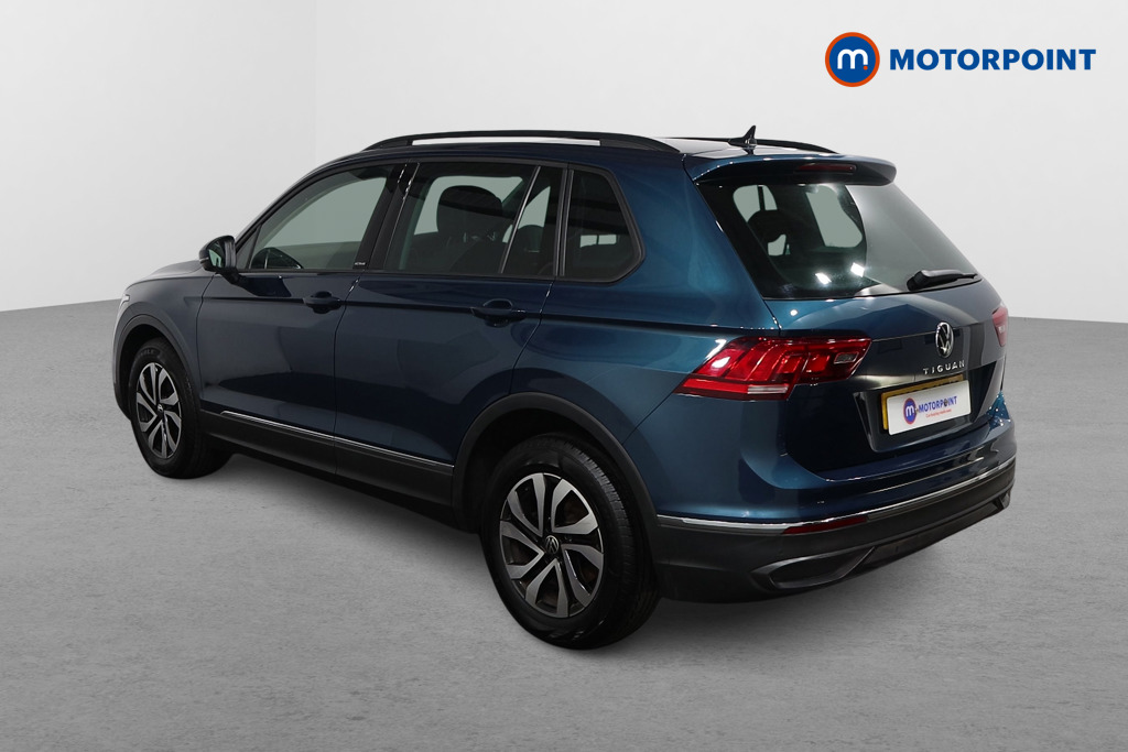 Volkswagen Tiguan Active Automatic Petrol SUV - Stock Number (1600411) - Passenger side rear corner