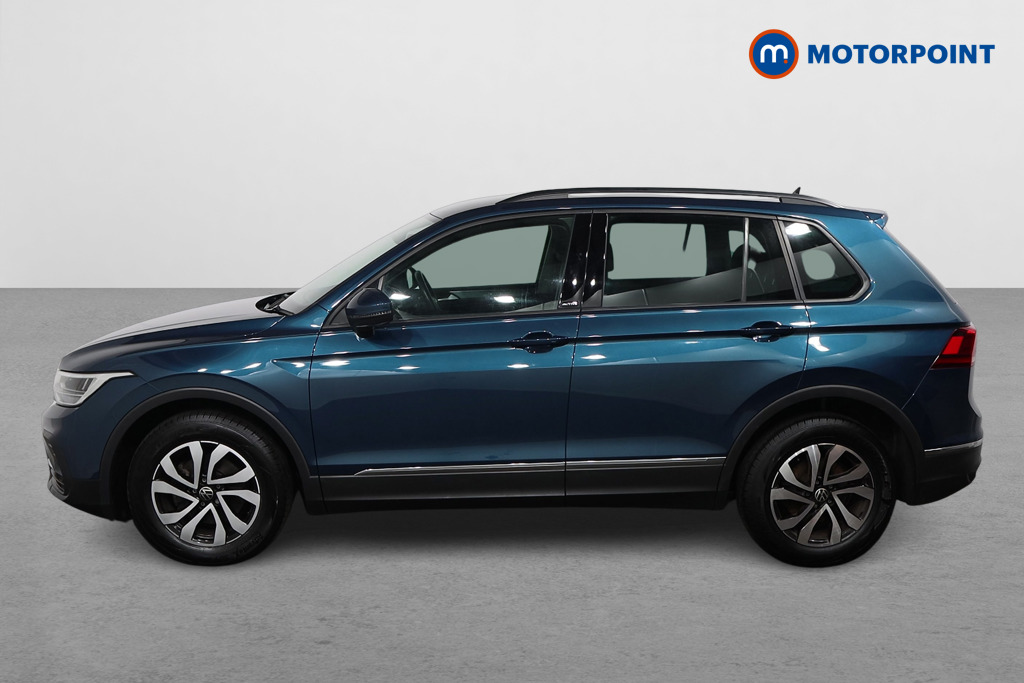 Volkswagen Tiguan Active Automatic Petrol SUV - Stock Number (1600411) - Passenger side