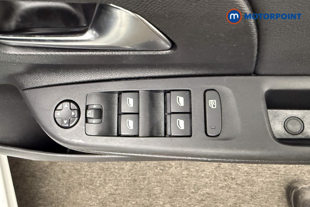 Vauxhall Corsa GS Manual Petrol Hatchback - Stock Number (1600767) - 18th supplementary image