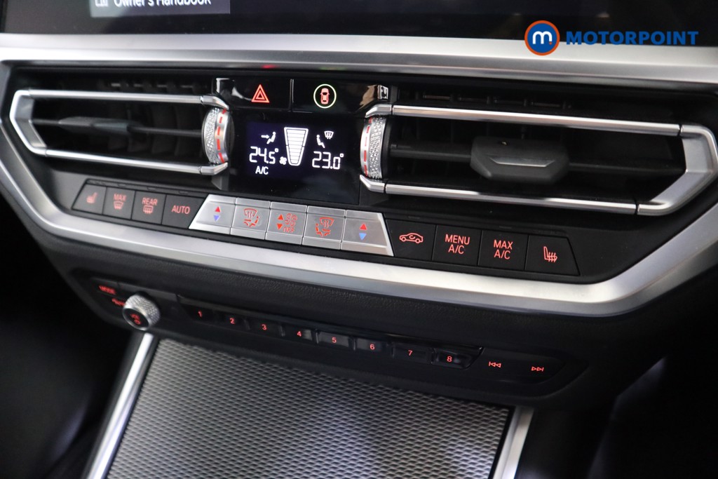 BMW 3 Series M Sport Automatic Petrol Plug-In Hybrid Estate - Stock Number (1600981) - 8th supplementary image