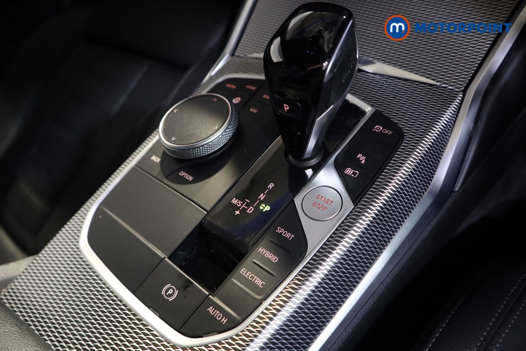BMW 3 Series M Sport Automatic Petrol Plug-In Hybrid Estate - Stock Number (1600981) - 10th supplementary image