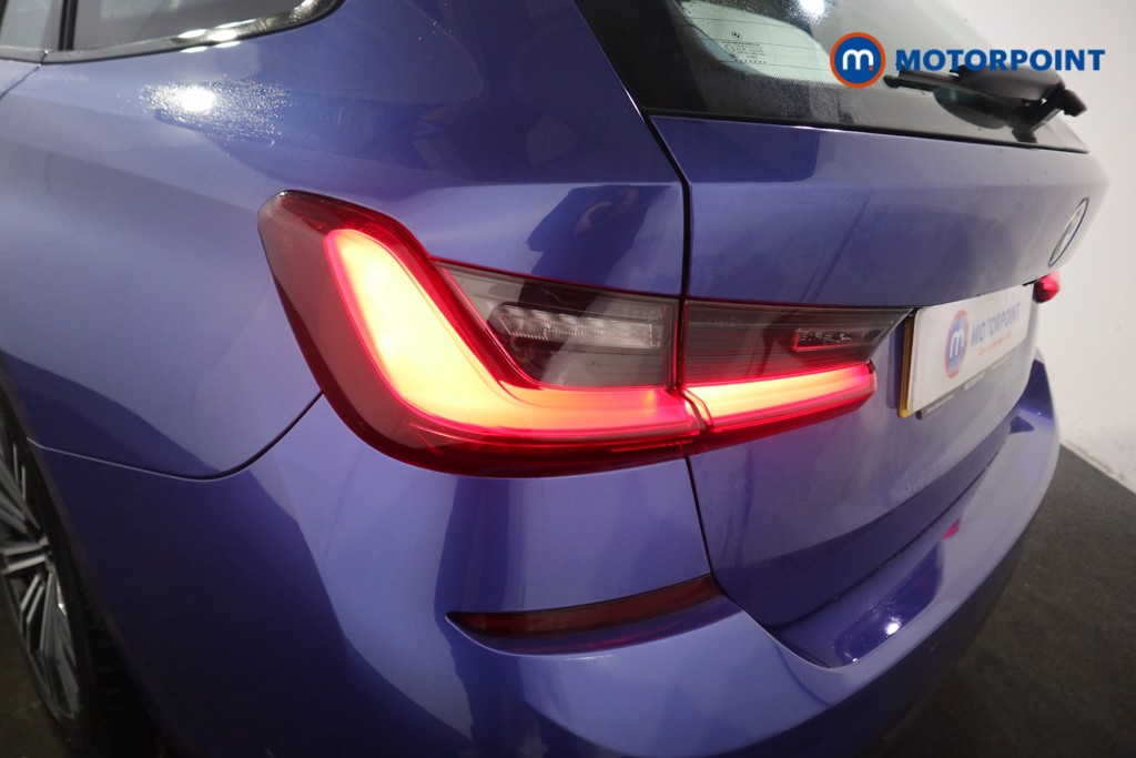 BMW 3 Series M Sport Automatic Petrol Plug-In Hybrid Estate - Stock Number (1600981) - 32nd supplementary image