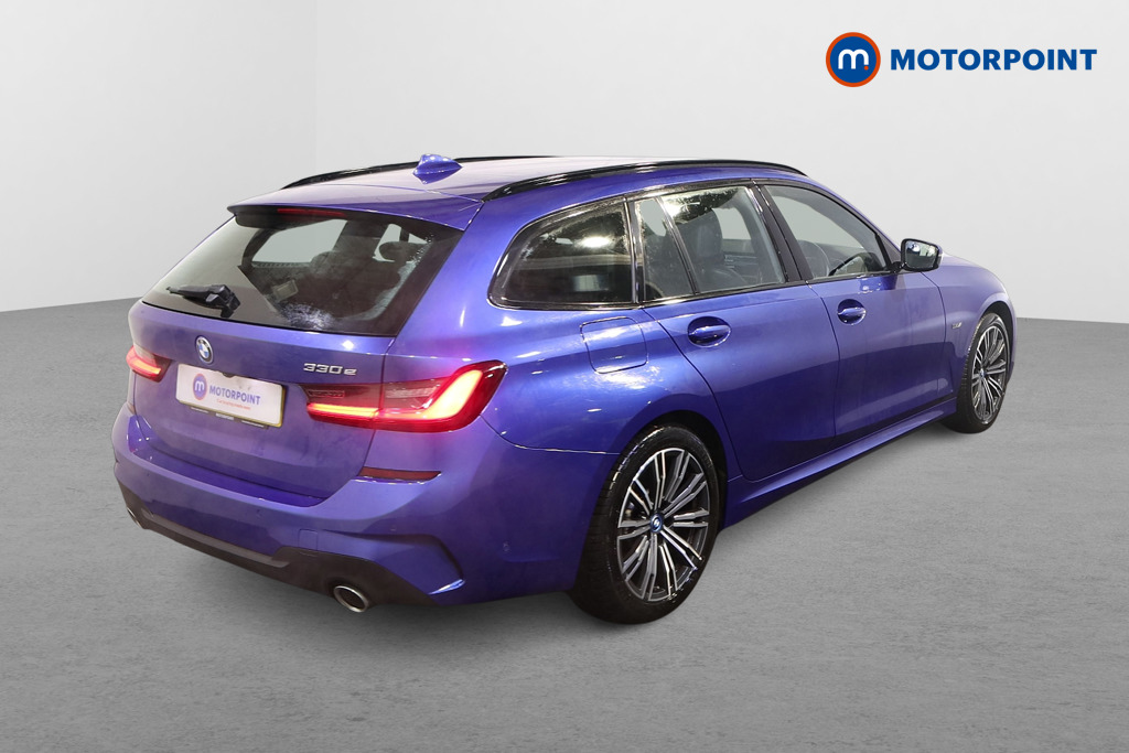 BMW 3 Series M Sport Automatic Petrol Plug-In Hybrid Estate - Stock Number (1600981) - Drivers side rear corner