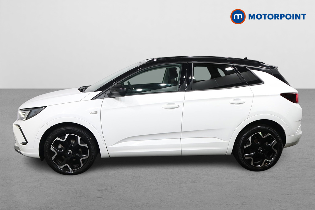 Vauxhall Grandland Ultimate Manual Petrol SUV - Stock Number (1601018) - Passenger side