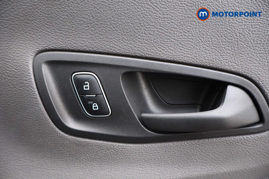 Ford Transit Leader Automatic Diesel Medium Roof Van - Stock Number (1601042) - 17th supplementary image