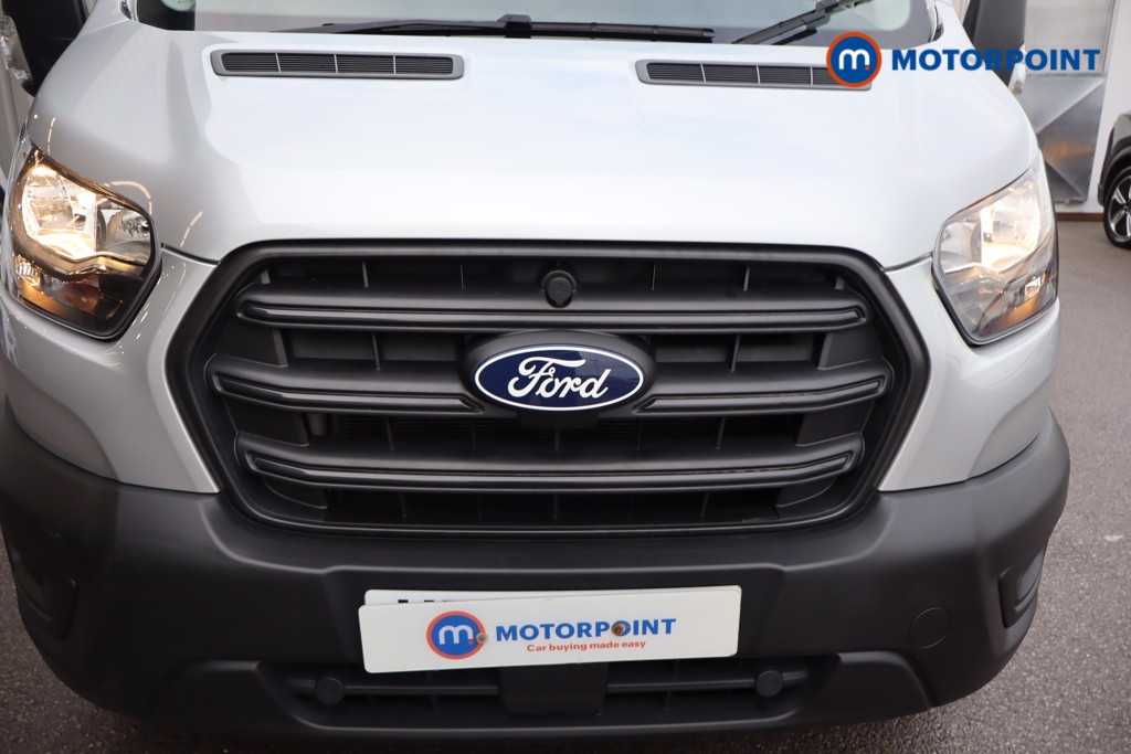 Ford Transit Leader Automatic Diesel Medium Roof Van - Stock Number (1601042) - 20th supplementary image