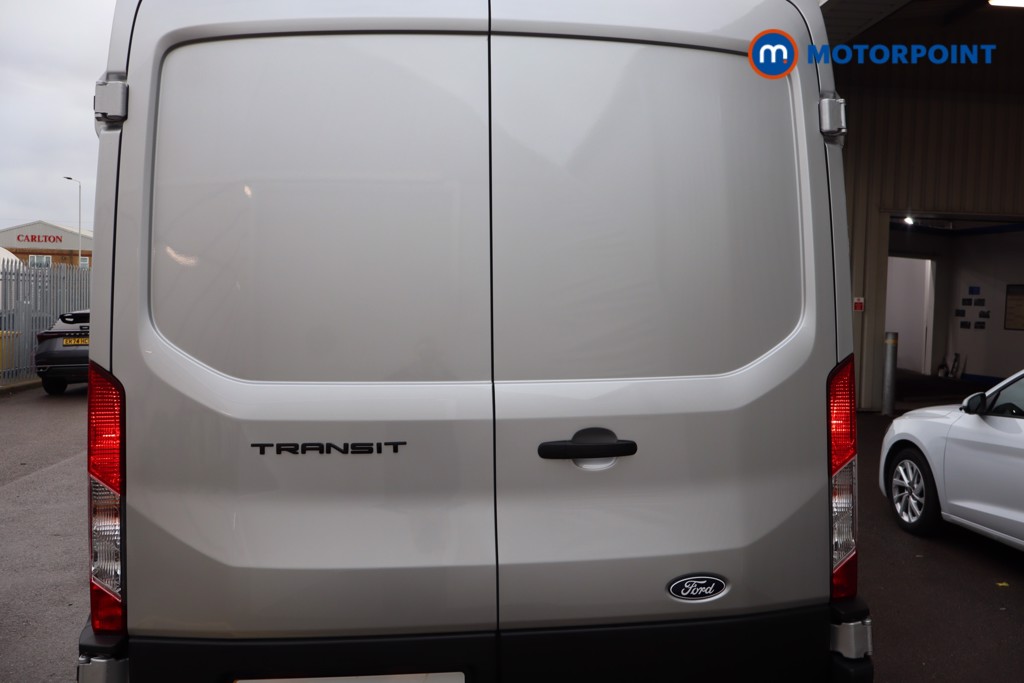 Ford Transit Leader Automatic Diesel Medium Roof Van - Stock Number (1601042) - 25th supplementary image