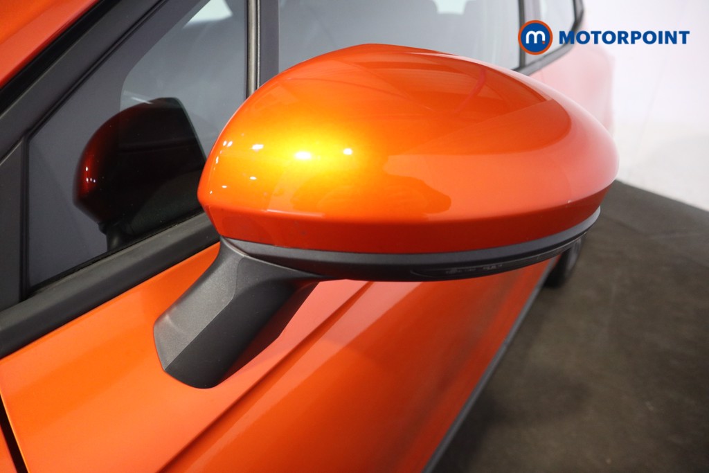 Renault Clio Iconic Edition Manual Petrol Hatchback - Stock Number (1601157) - 20th supplementary image