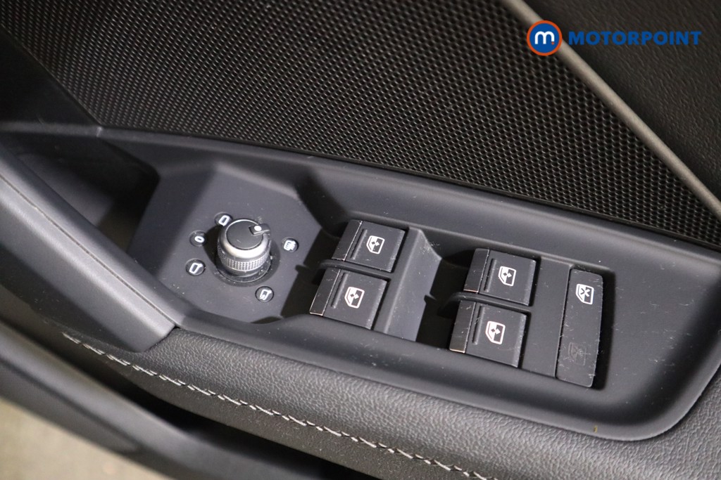 Audi A3 S Line Manual Petrol Hatchback - Stock Number (1601222) - 15th supplementary image