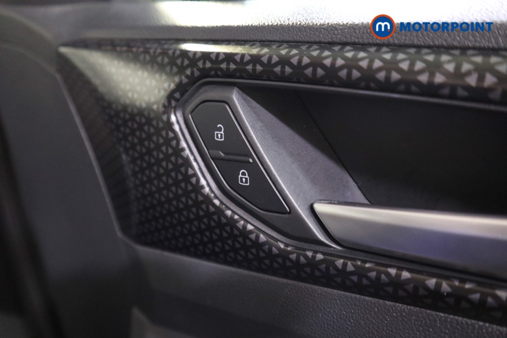 Volkswagen T-Cross SEL Automatic Petrol SUV - Stock Number (1601491) - 11th supplementary image