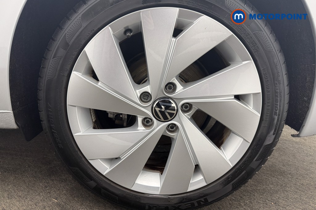 Volkswagen Golf Style Automatic Petrol Hatchback - Stock Number (1601665) - 2nd supplementary image