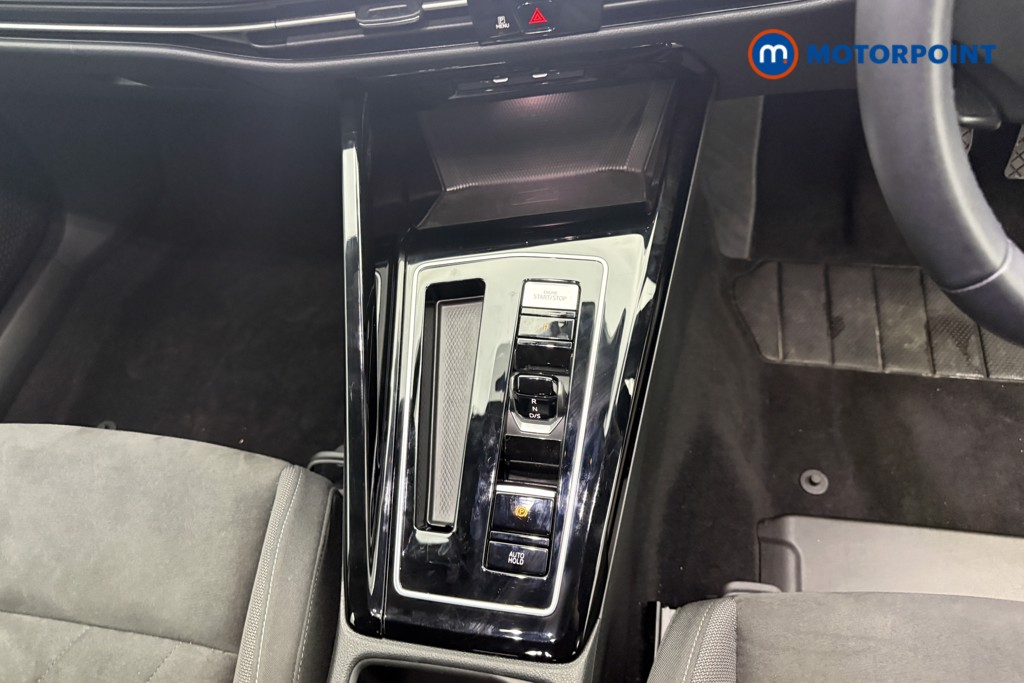 Volkswagen Golf Style Automatic Petrol Hatchback - Stock Number (1601665) - 16th supplementary image