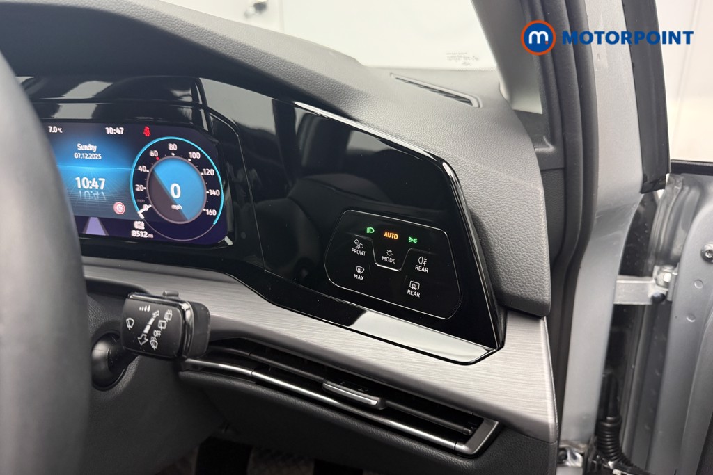 Volkswagen Golf Style Automatic Petrol Hatchback - Stock Number (1601665) - 19th supplementary image