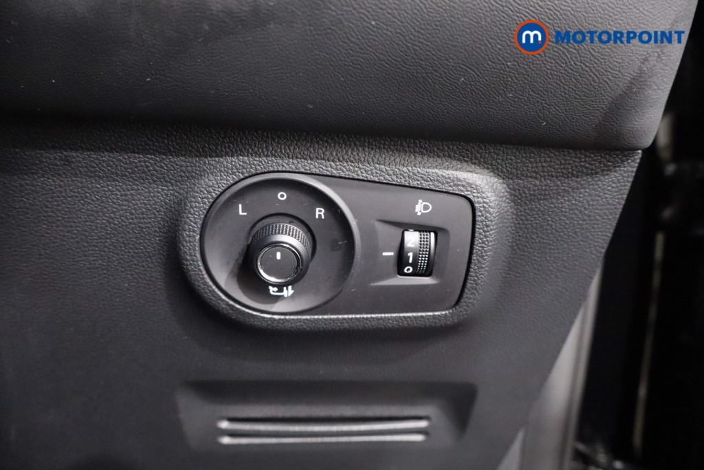 Mg Motor Uk ZS Exclusive Automatic Petrol SUV - Stock Number (1601717) - 18th supplementary image