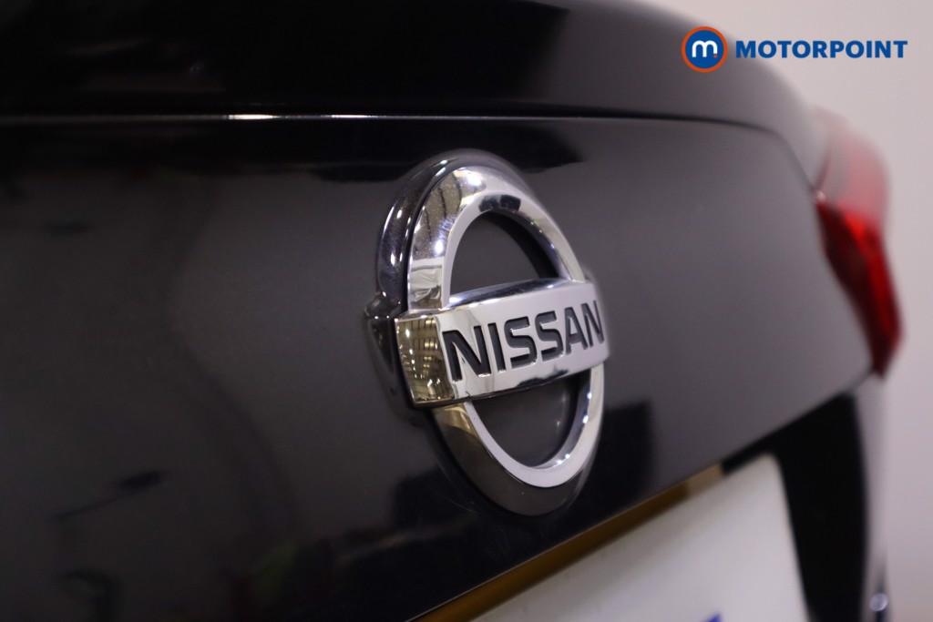 Nissan Qashqai N-Connecta Manual Petrol SUV - Stock Number (1601768) - 37th supplementary image