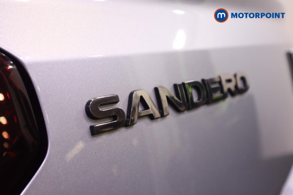 Dacia Sandero Essential Manual Petrol Hatchback - Stock Number (1601843) - 28th supplementary image