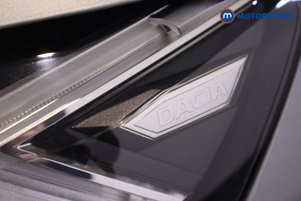 Dacia Sandero Essential Manual Petrol Hatchback - Stock Number (1601843) - 31st supplementary image