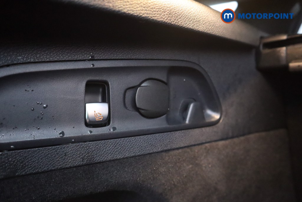 Mercedes-Benz Glc Coupe Amg Line Automatic Diesel Plug-In Hybrid Coupe - Stock Number (1602076) - 42nd supplementary image