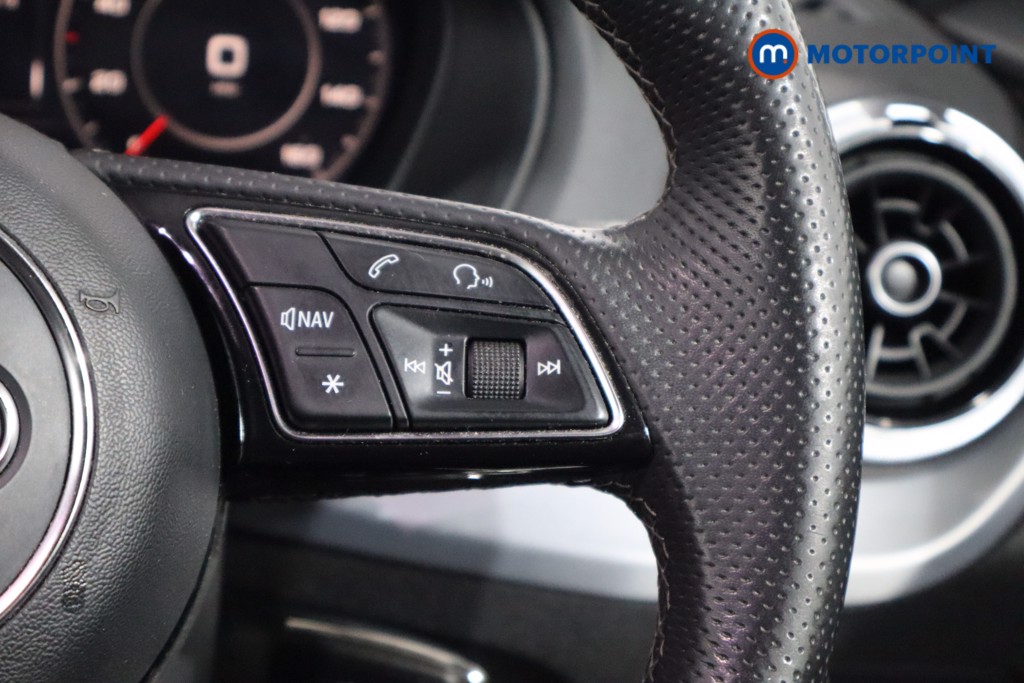 Audi Q2 Black Edition Manual Petrol SUV - Stock Number (1602122) - 8th supplementary image