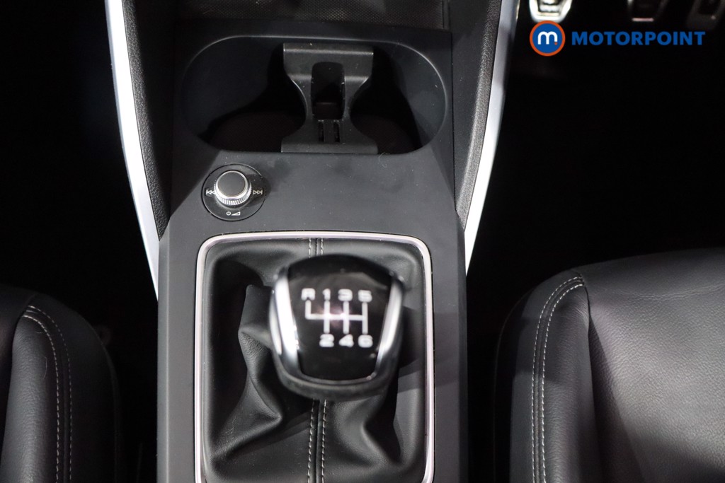 Audi Q2 Black Edition Manual Petrol SUV - Stock Number (1602122) - 16th supplementary image