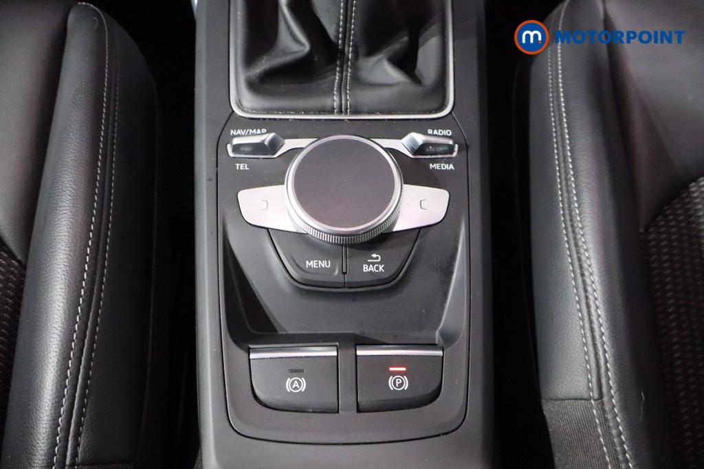 Audi Q2 Black Edition Manual Petrol SUV - Stock Number (1602122) - 17th supplementary image