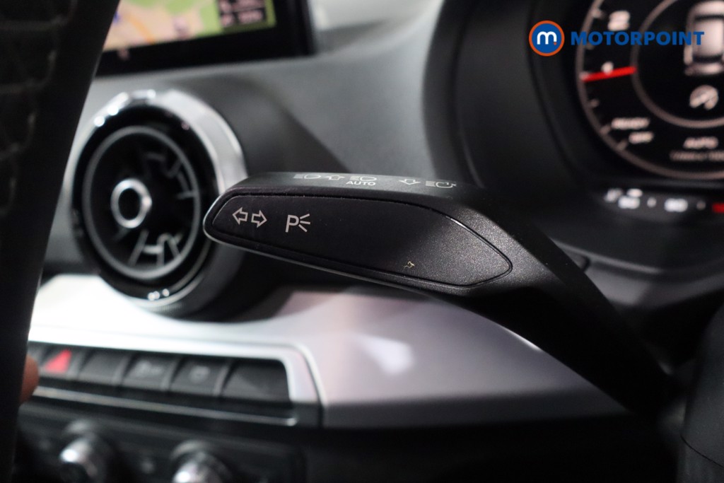 Audi Q2 Black Edition Manual Petrol SUV - Stock Number (1602122) - 21st supplementary image