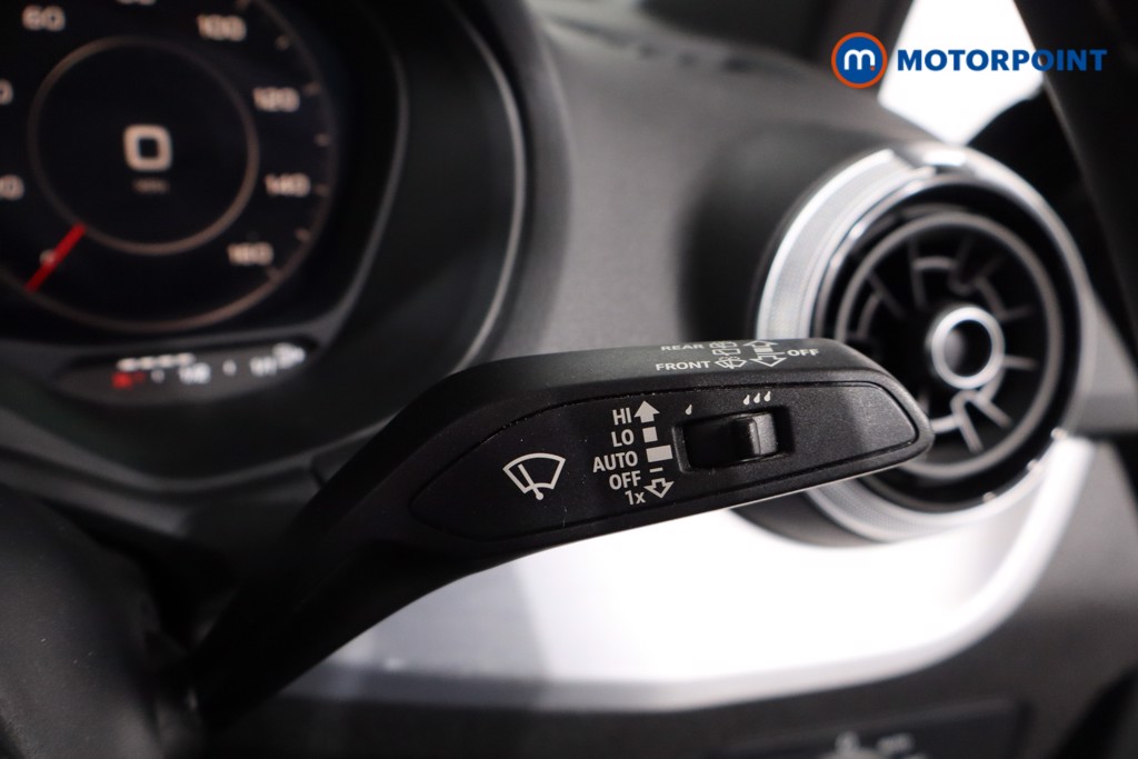 Audi Q2 Black Edition Manual Petrol SUV - Stock Number (1602122) - 23rd supplementary image