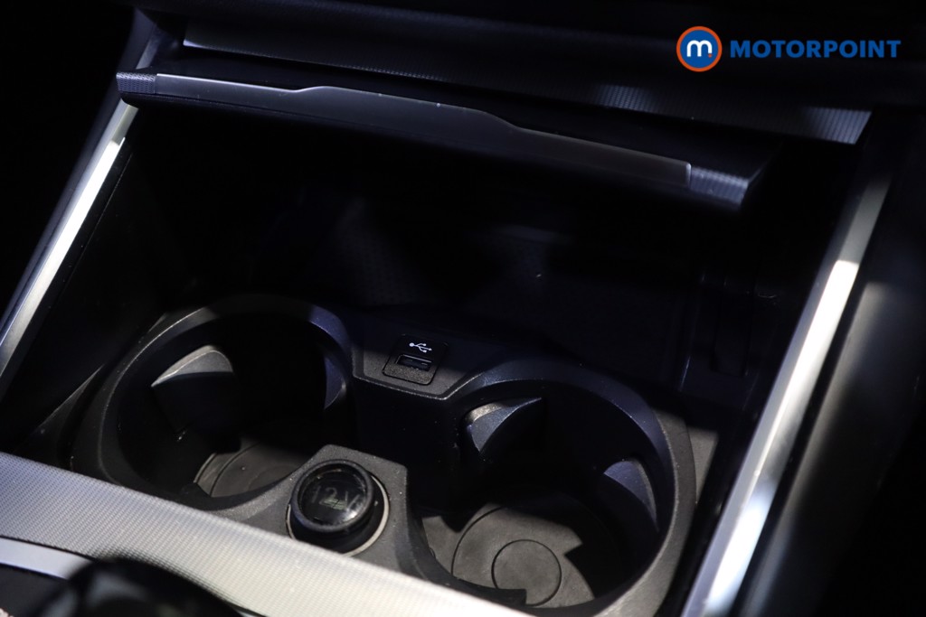 BMW 3 Series M Sport Automatic Petrol Plug-In Hybrid Estate - Stock Number (1602326) - 21st supplementary image