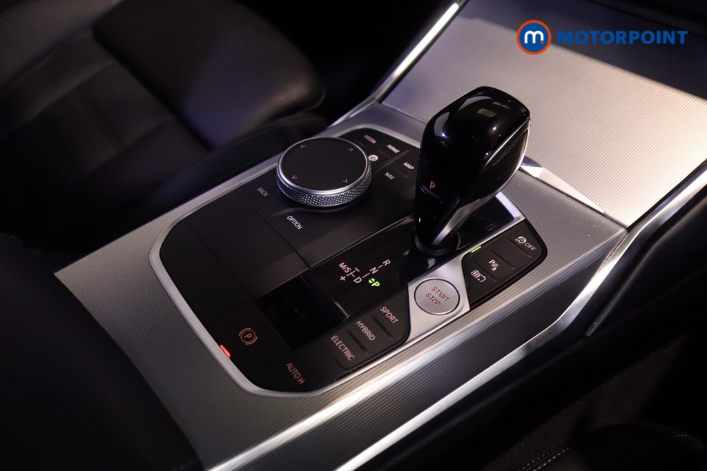 BMW 3 Series M Sport Automatic Petrol Plug-In Hybrid Estate - Stock Number (1602326) - 22nd supplementary image