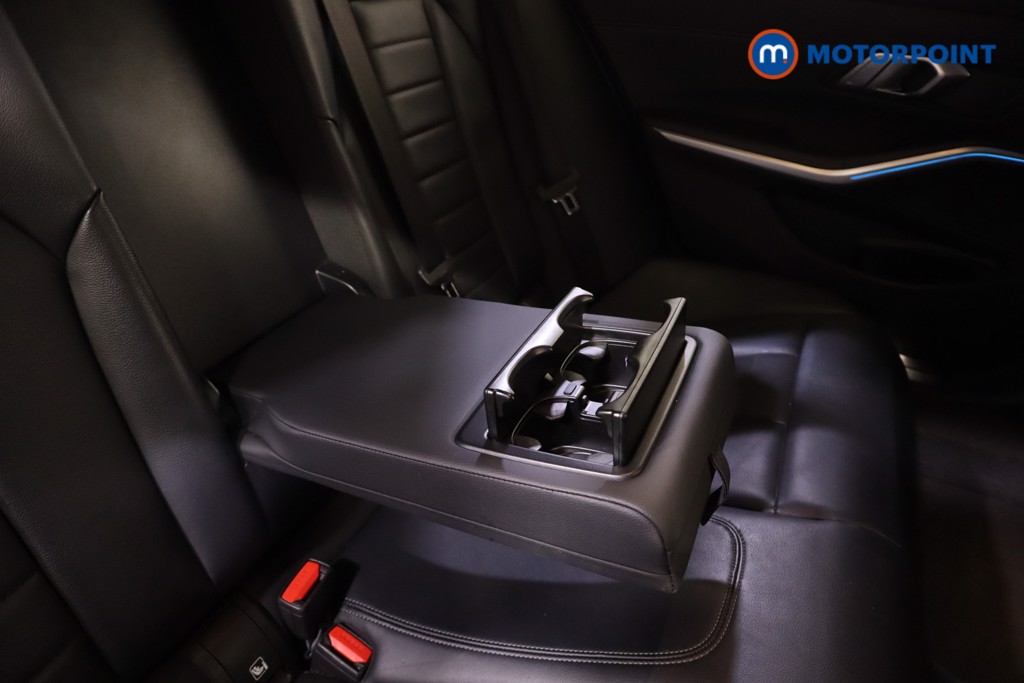 BMW 3 Series M Sport Automatic Petrol Plug-In Hybrid Estate - Stock Number (1602326) - 30th supplementary image