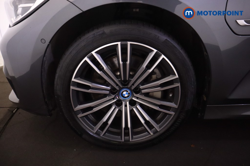 BMW 3 Series M Sport Automatic Petrol Plug-In Hybrid Estate - Stock Number (1602326) - 36th supplementary image