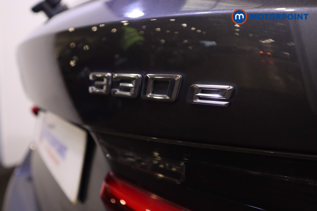 BMW 3 Series M Sport Automatic Petrol Plug-In Hybrid Estate - Stock Number (1602326) - 40th supplementary image