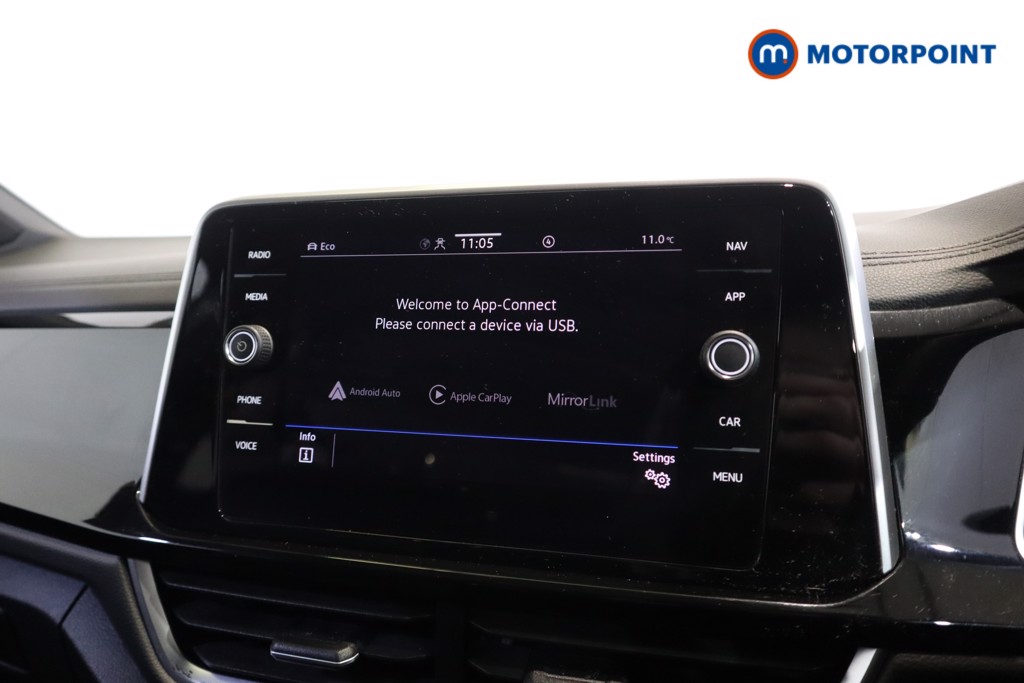 Volkswagen T-Roc R-Line Manual Petrol SUV - Stock Number (1602459) - 18th supplementary image