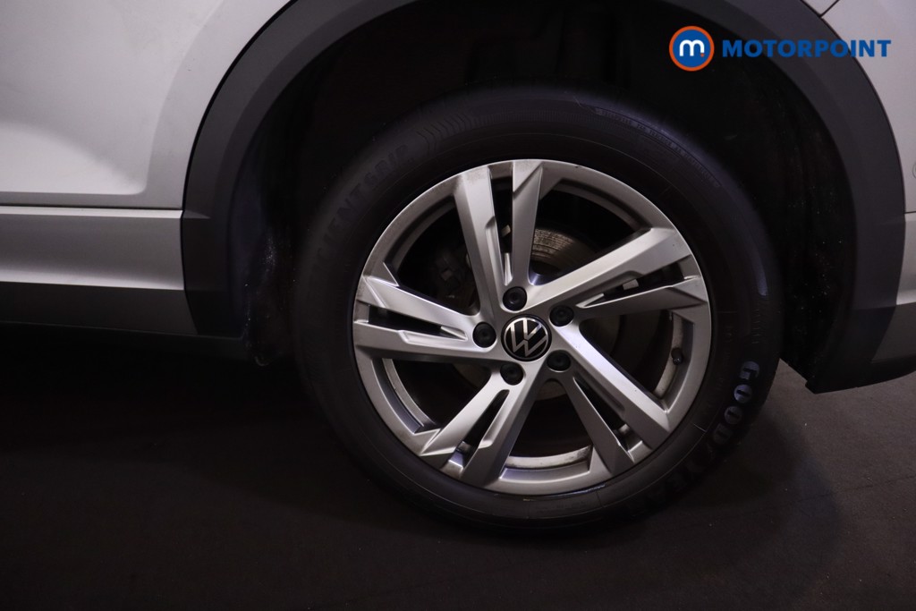 Volkswagen T-Roc R-Line Manual Petrol SUV - Stock Number (1602459) - 36th supplementary image