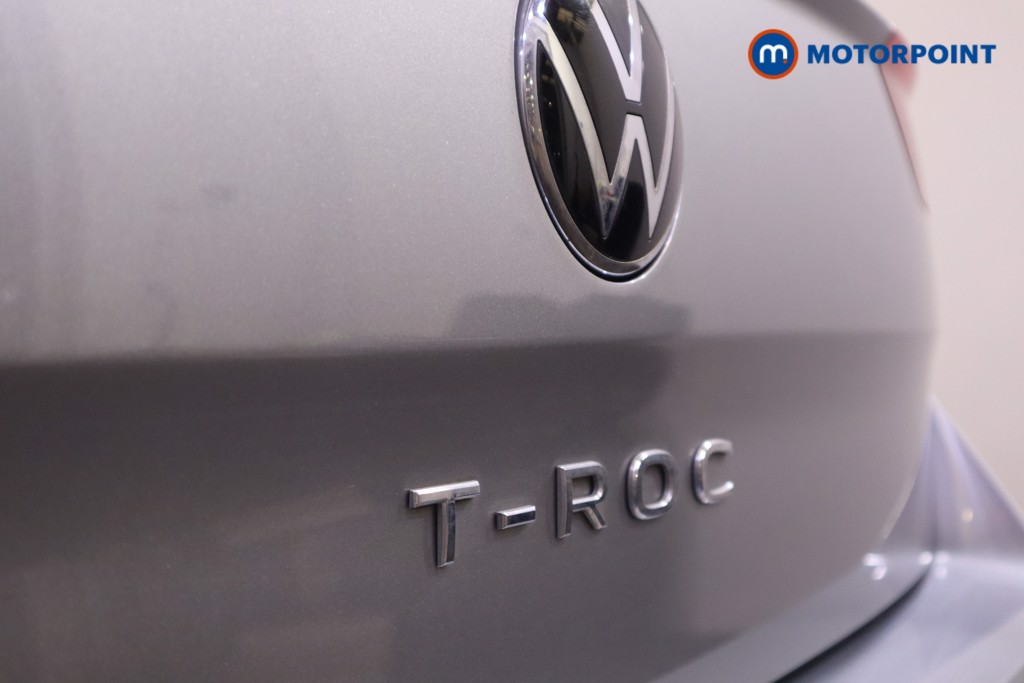 Volkswagen T-Roc R-Line Manual Petrol SUV - Stock Number (1602459) - 42nd supplementary image