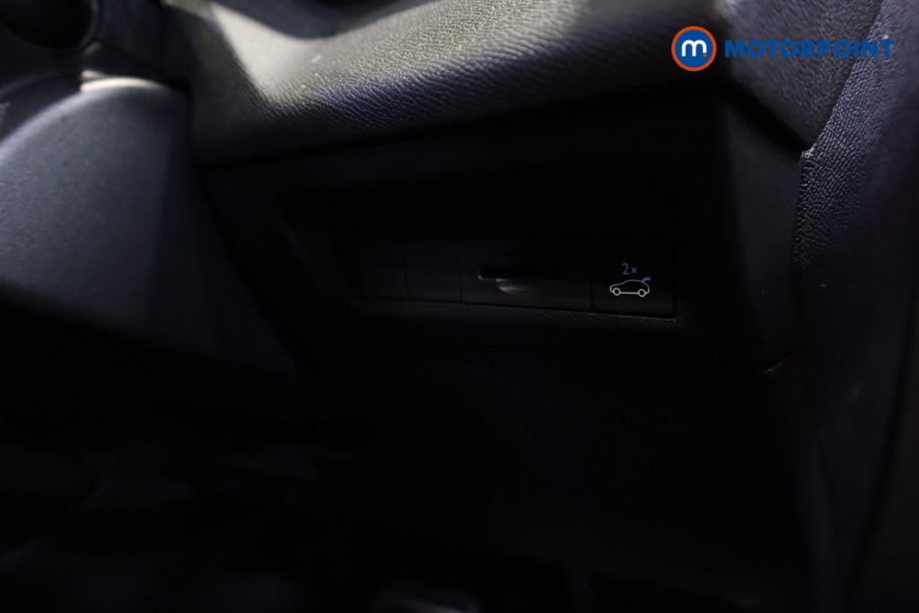 Peugeot 408 GT Automatic Petrol Hatchback - Stock Number (1602525) - 4th supplementary image