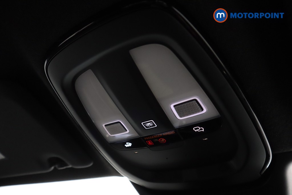 Volvo Xc40 Core Automatic Petrol SUV - Stock Number (1602562) - 20th supplementary image