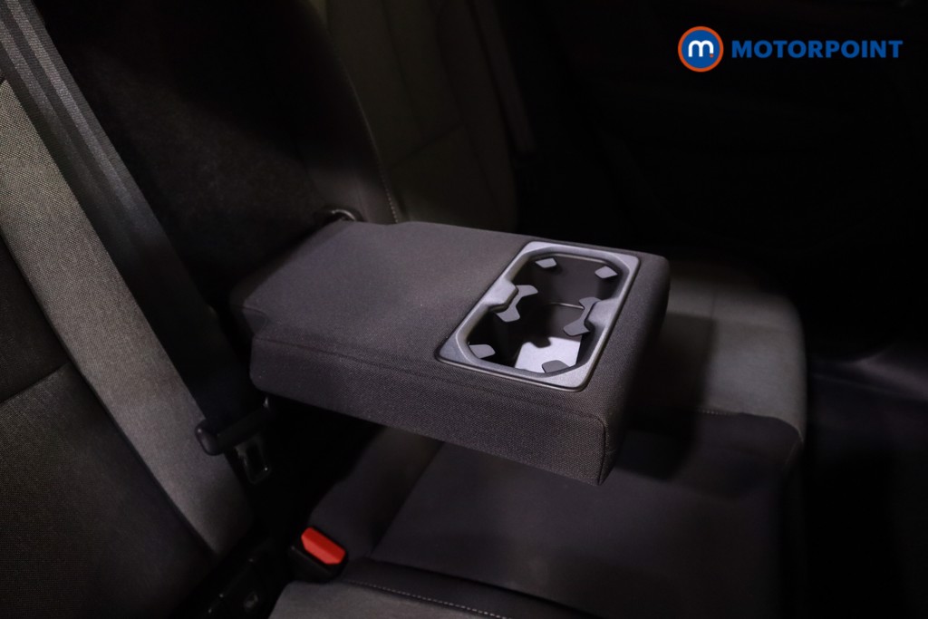 Volvo Xc40 Core Automatic Petrol SUV - Stock Number (1602562) - 21st supplementary image