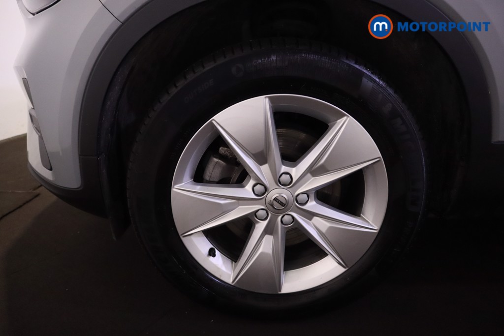 Volvo Xc40 Core Automatic Petrol SUV - Stock Number (1602562) - 28th supplementary image