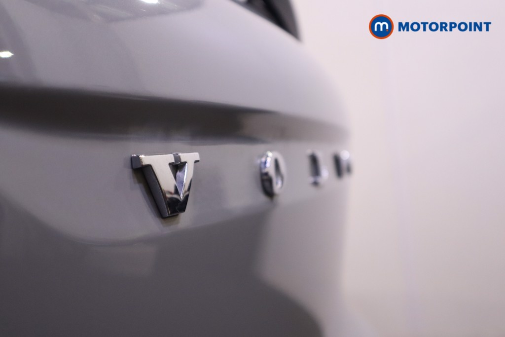 Volvo Xc40 Core Automatic Petrol SUV - Stock Number (1602562) - 34th supplementary image