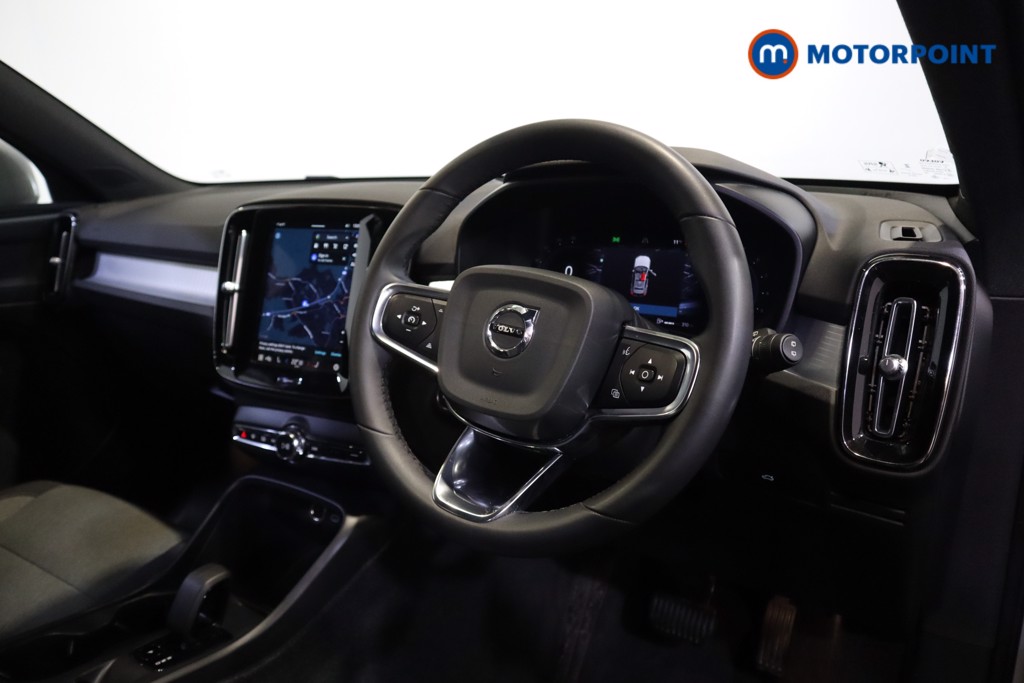 Volvo Xc40 Core Automatic Petrol SUV - Stock Number (1602562) - 1st supplementary image
