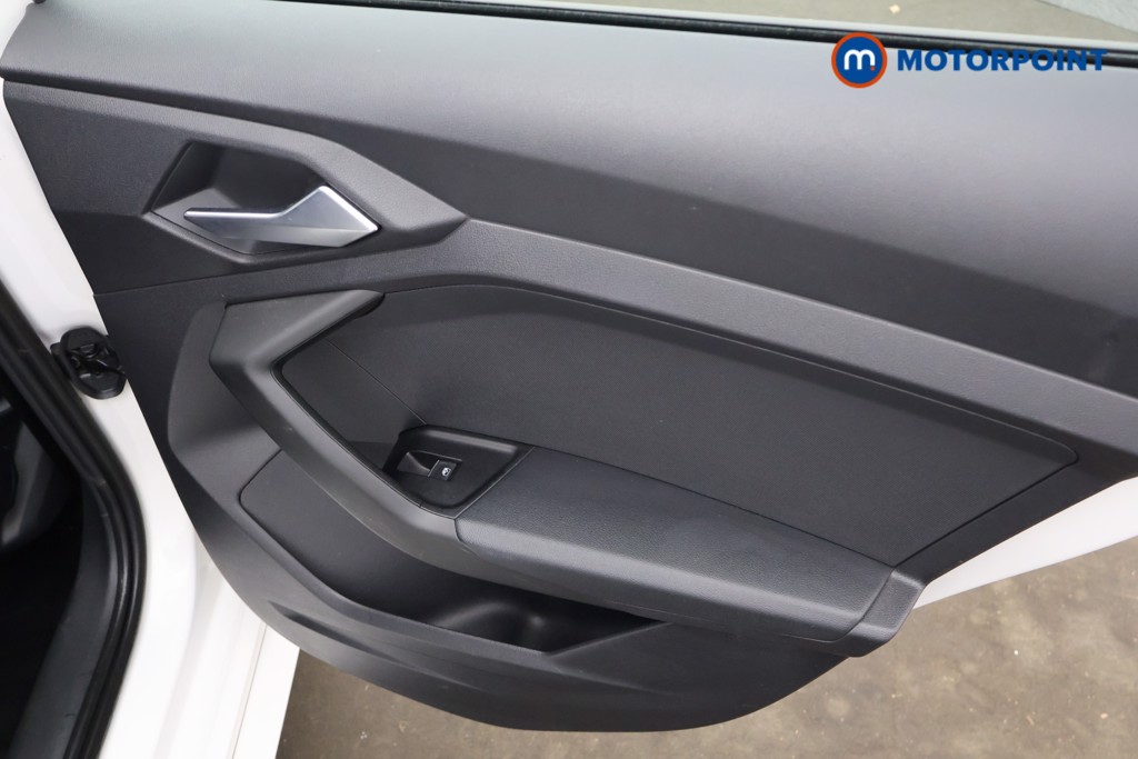 Audi A1 S Line Manual Petrol Hatchback - Stock Number (1602573) - 14th supplementary image