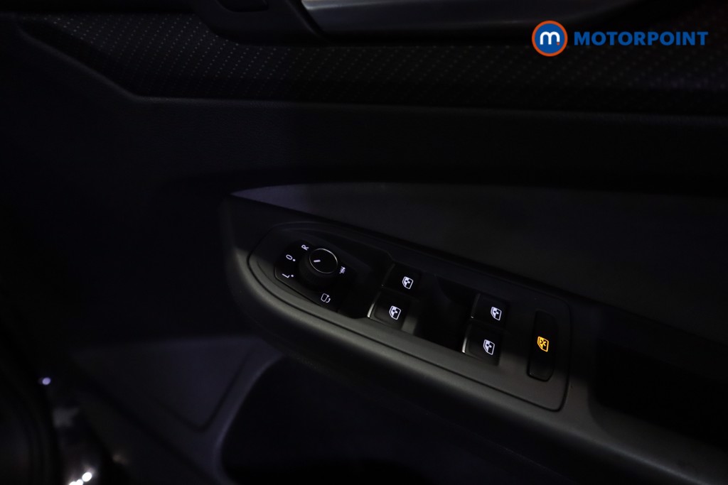 Volkswagen Golf R Automatic Petrol Hatchback - Stock Number (1602589) - 3rd supplementary image