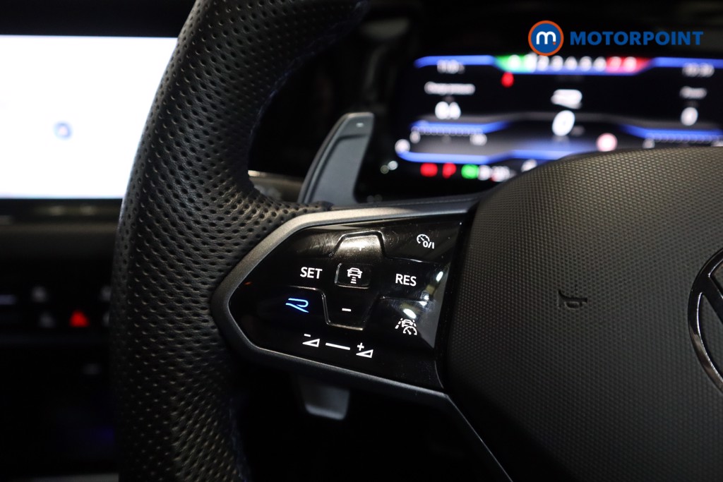 Volkswagen Golf R Automatic Petrol Hatchback - Stock Number (1602589) - 8th supplementary image