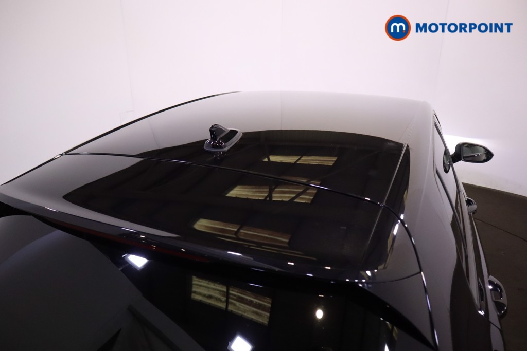 Volkswagen Golf R Automatic Petrol Hatchback - Stock Number (1602589) - 35th supplementary image