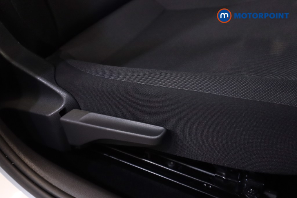 Volkswagen UP UP Manual Petrol Hatchback - Stock Number (1602797) - 6th supplementary image