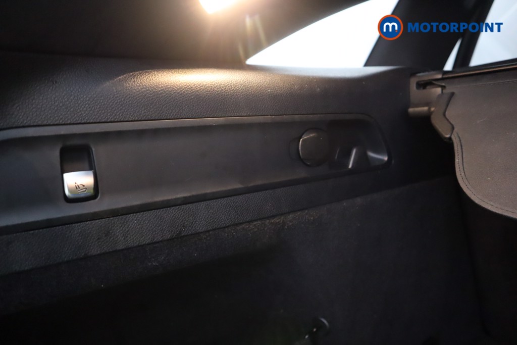 Mercedes-Benz EQC Amg Line Automatic Electric SUV - Stock Number (1603080) - 40th supplementary image