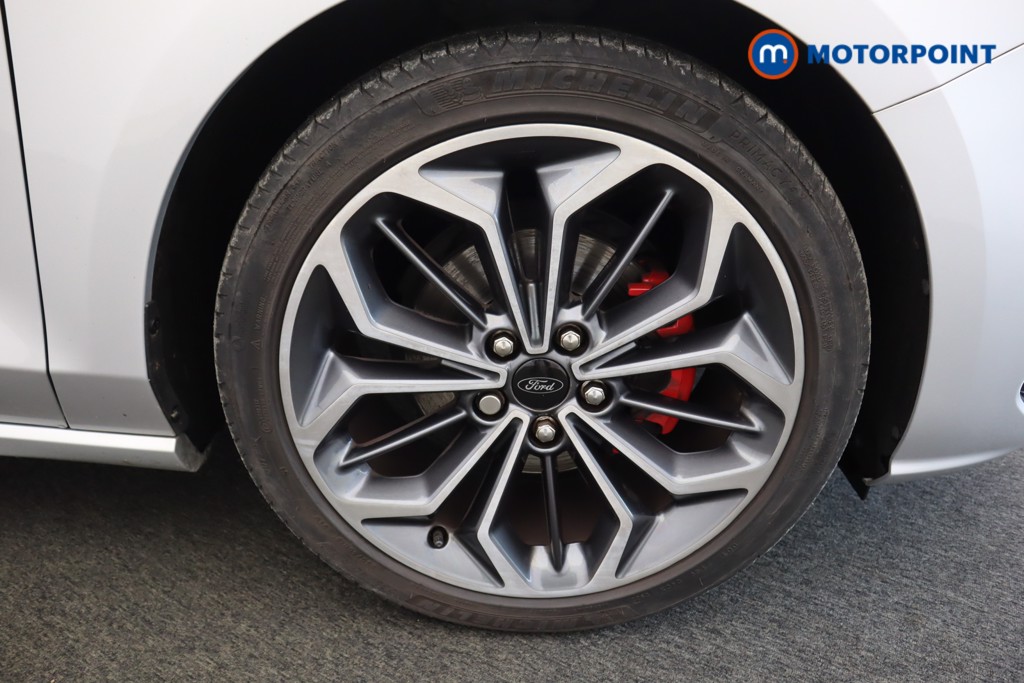 Ford Focus St-Line Vignale Manual Petrol Hatchback - Stock Number (1603310) - 37th supplementary image