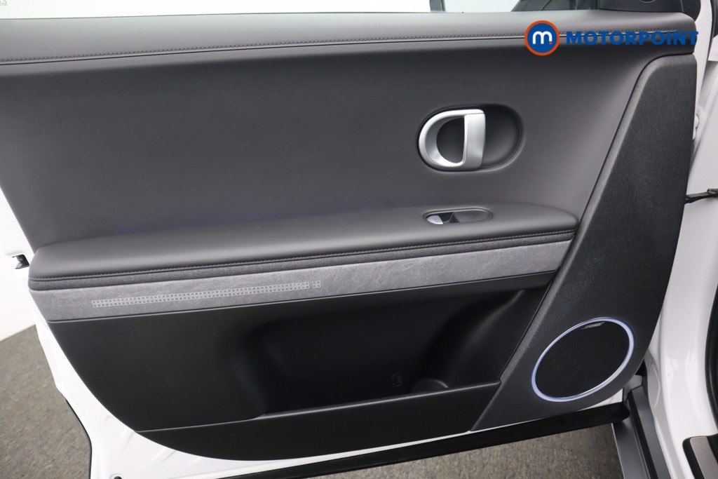 Hyundai Ioniq 5 Ultimate Automatic Electric SUV - Stock Number (1519456) - 43rd supplementary image