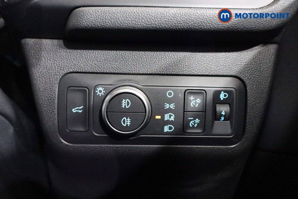 Ford Kuga Titanium Automatic Diesel SUV - Stock Number (1575637) - 5th supplementary image